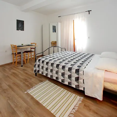 Budrak Appartement *